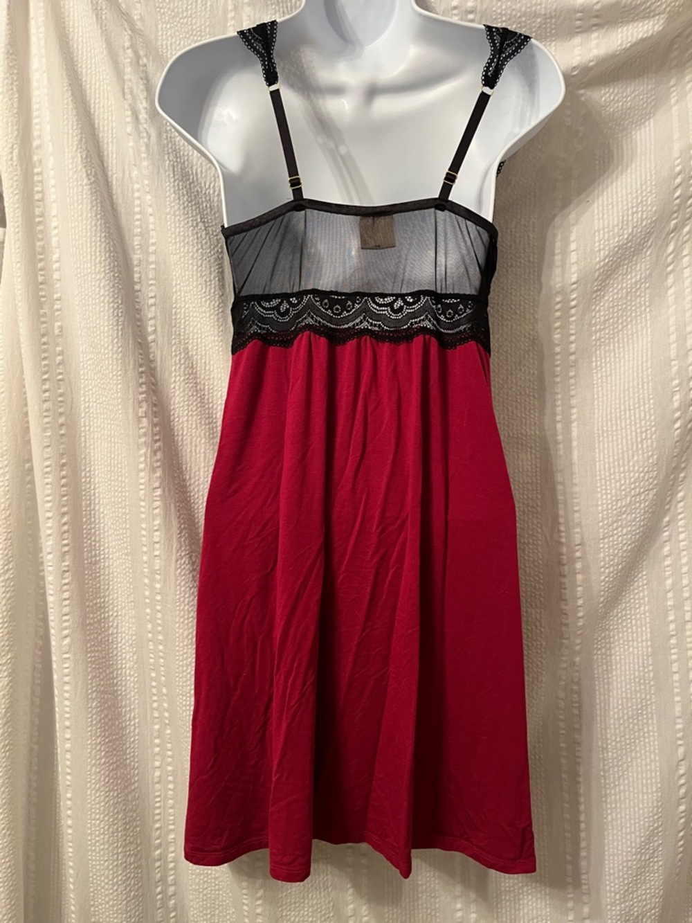Soma cranberry chemiselingerie sleeping dress with black lace size small - Picture 6 of 10